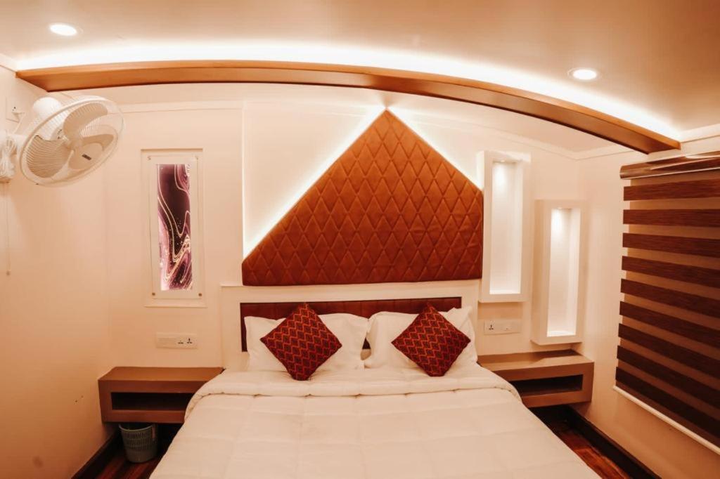 Venice Premium Houseboats Alleppey Alappuzha Exterior foto